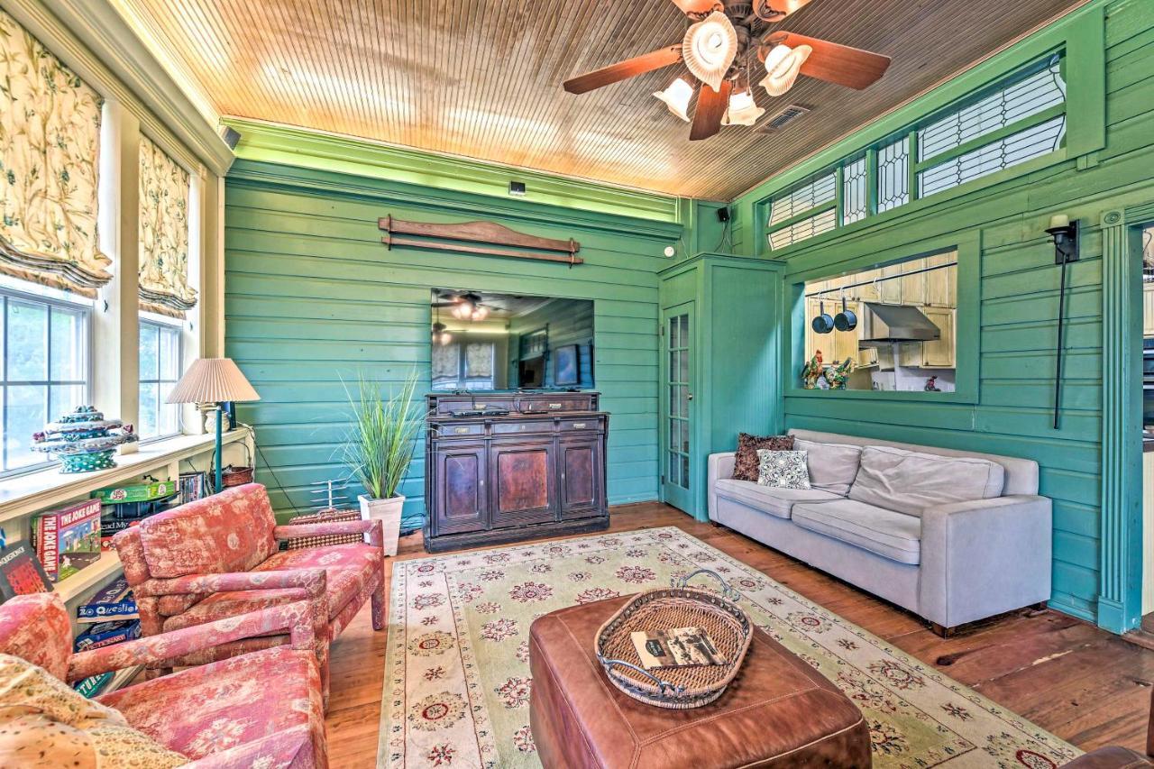 The Lilly House Historic Glen Rose Home With Porch! Exteriör bild