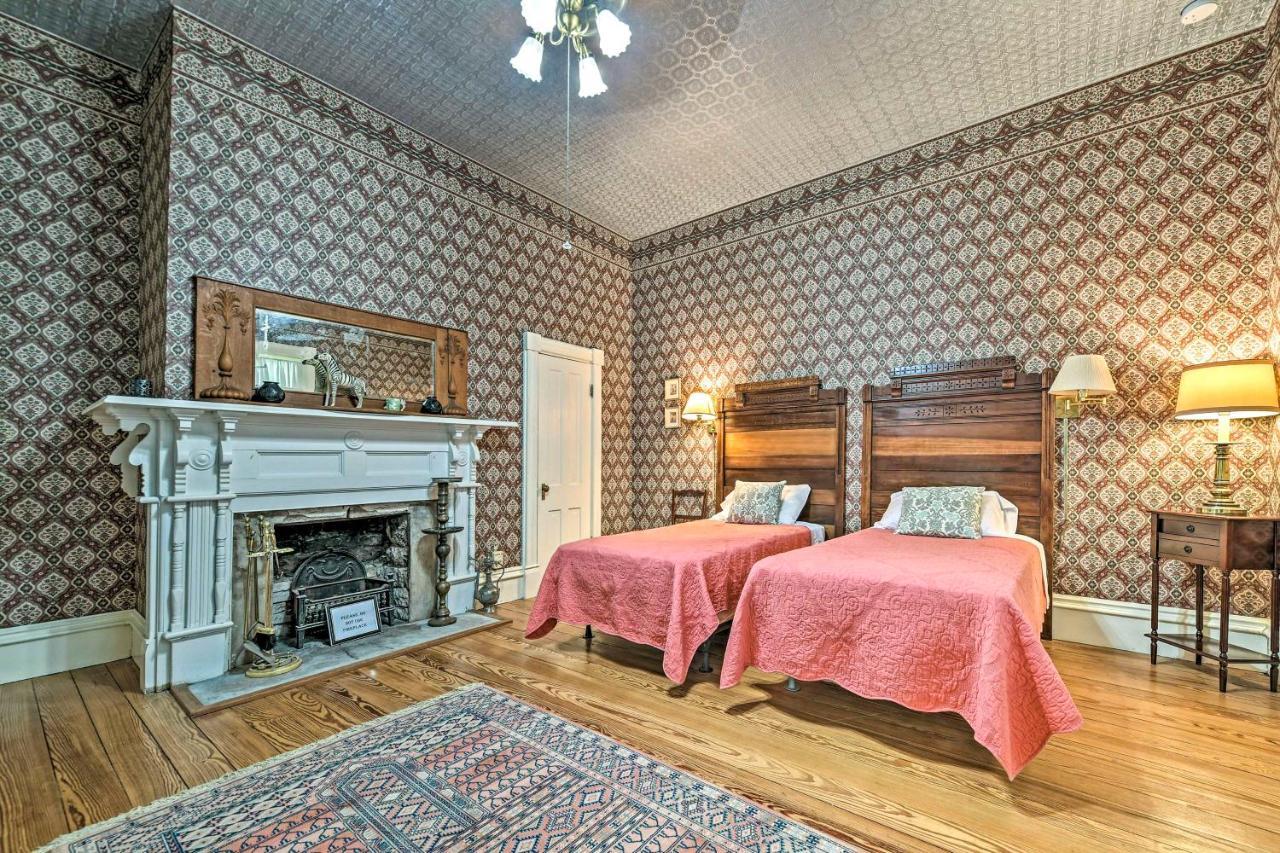 The Lilly House Historic Glen Rose Home With Porch! Exteriör bild