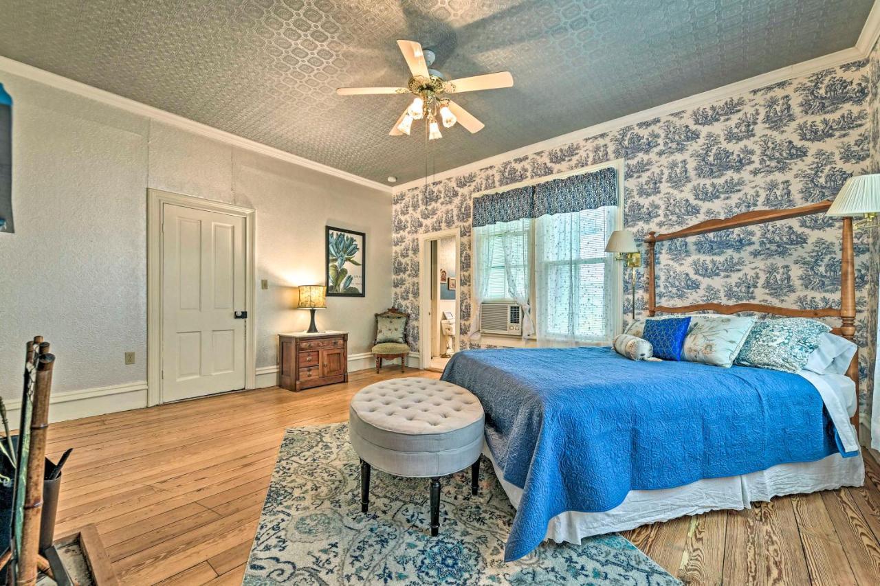 The Lilly House Historic Glen Rose Home With Porch! Exteriör bild